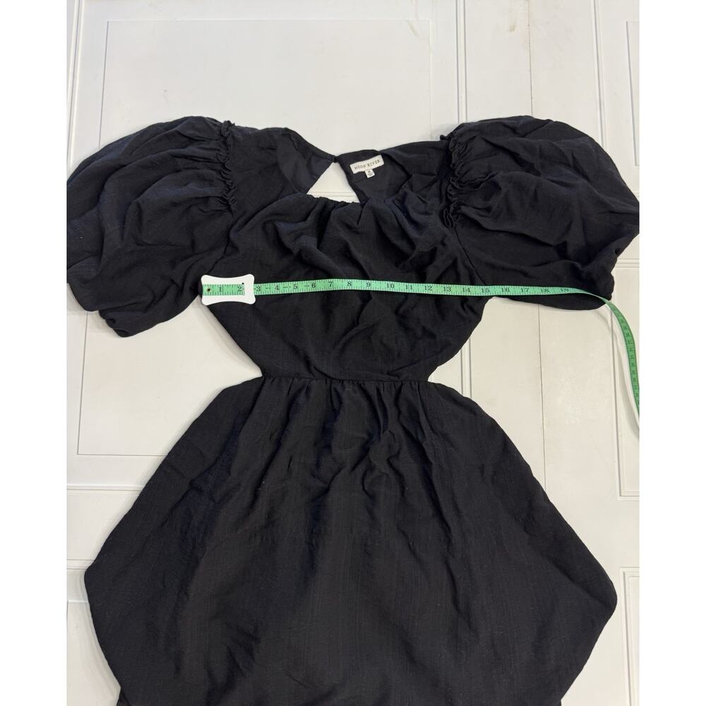 Moon River Puff Sleeve Back Cutout Mini Dress Black Size M Flare Bottom - Picture 4 of 6